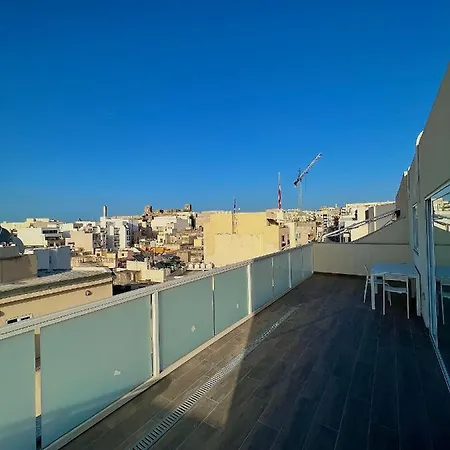 Luxury Penthouse Appartement *