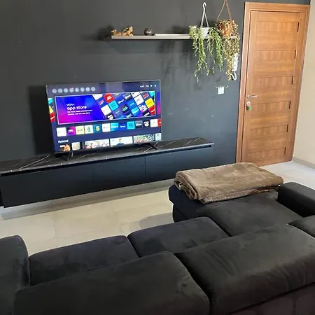 Luxury Penthouse Pietà